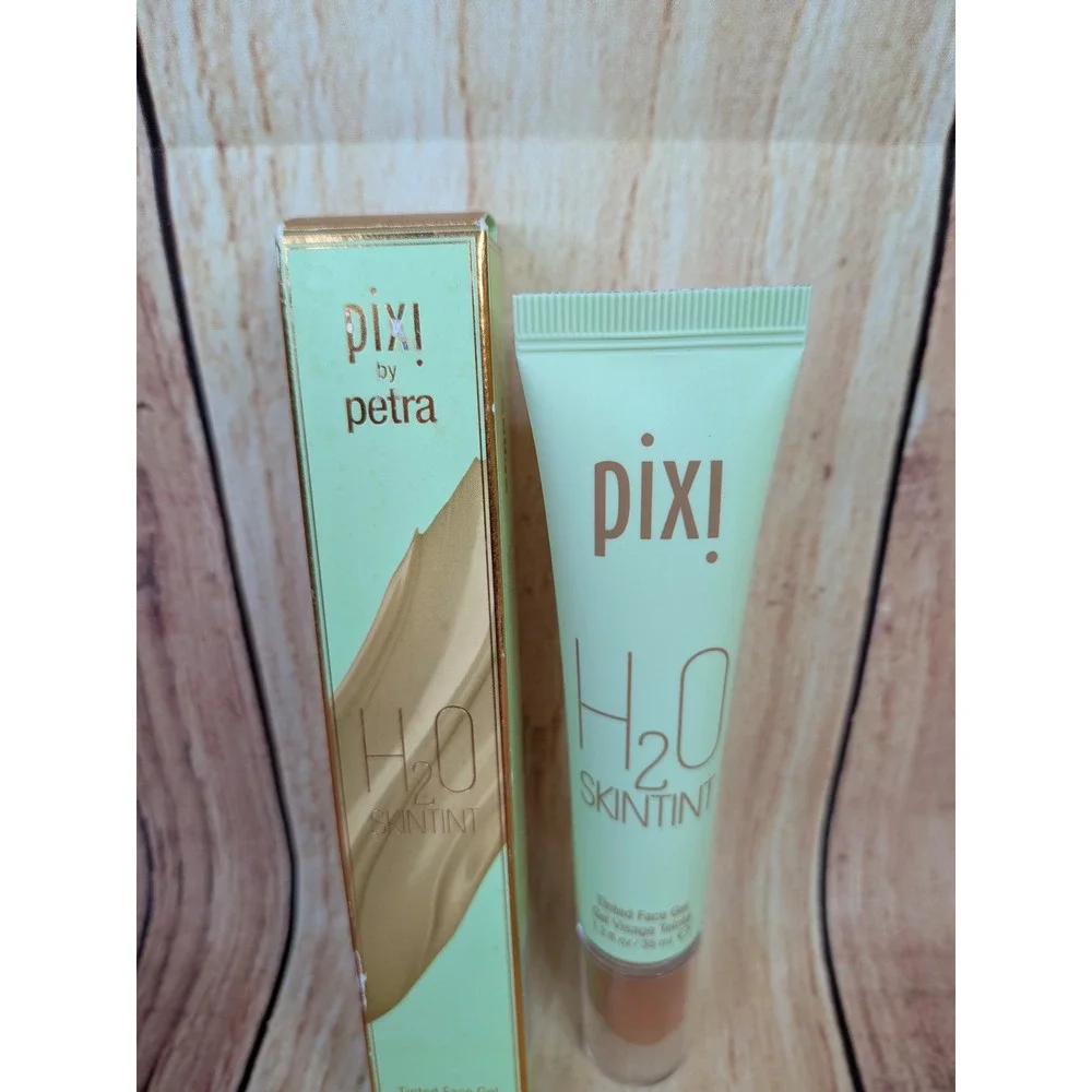 Pixi by Petra H2O Skintint Tinted Face Gel Mahogany 1.2 oz